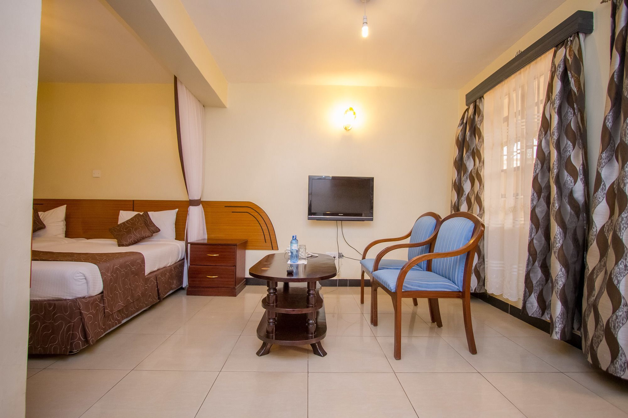 Emboita Hotel Nakuru Exteriér fotografie