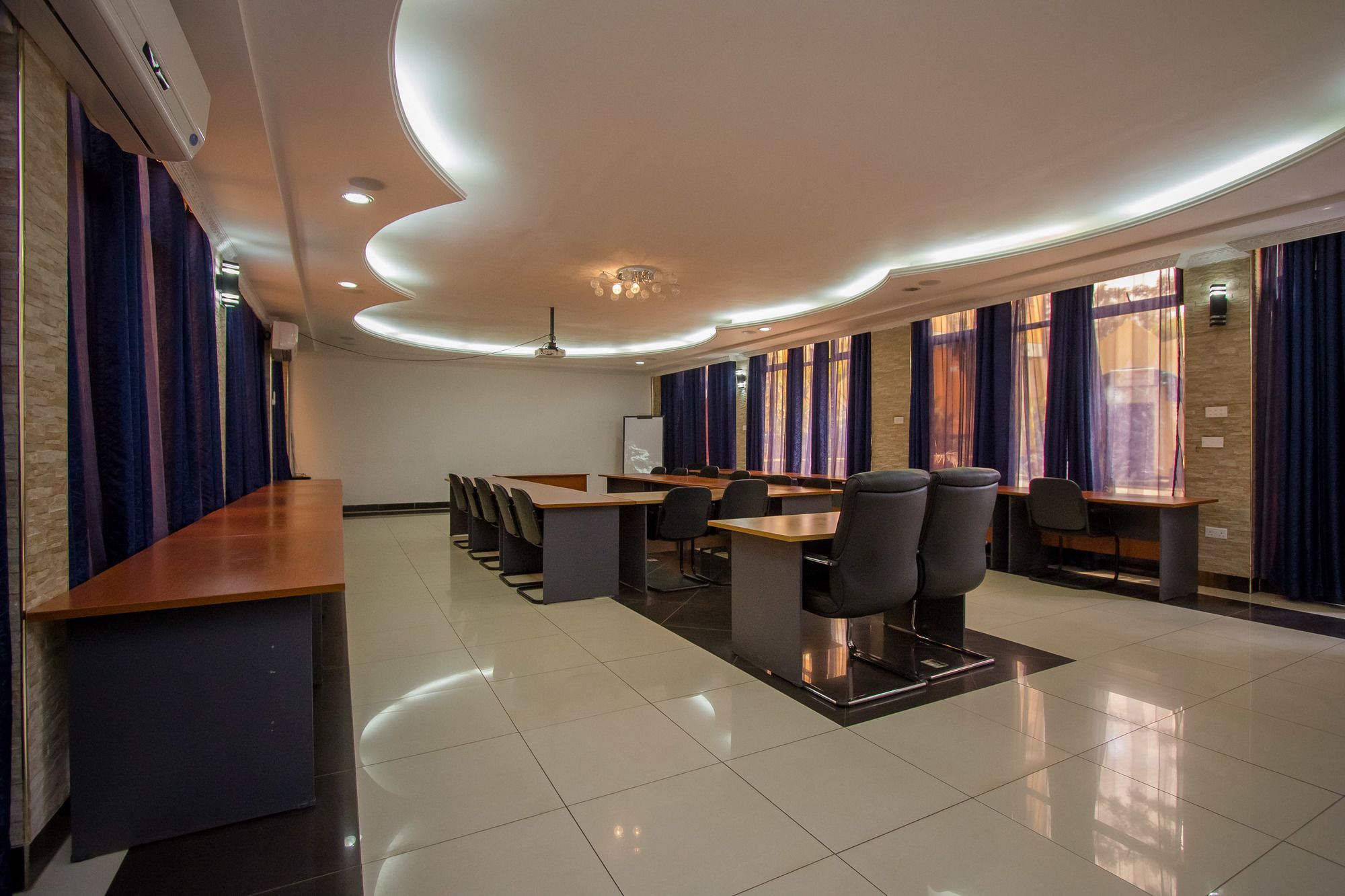 Emboita Hotel Nakuru Exteriér fotografie