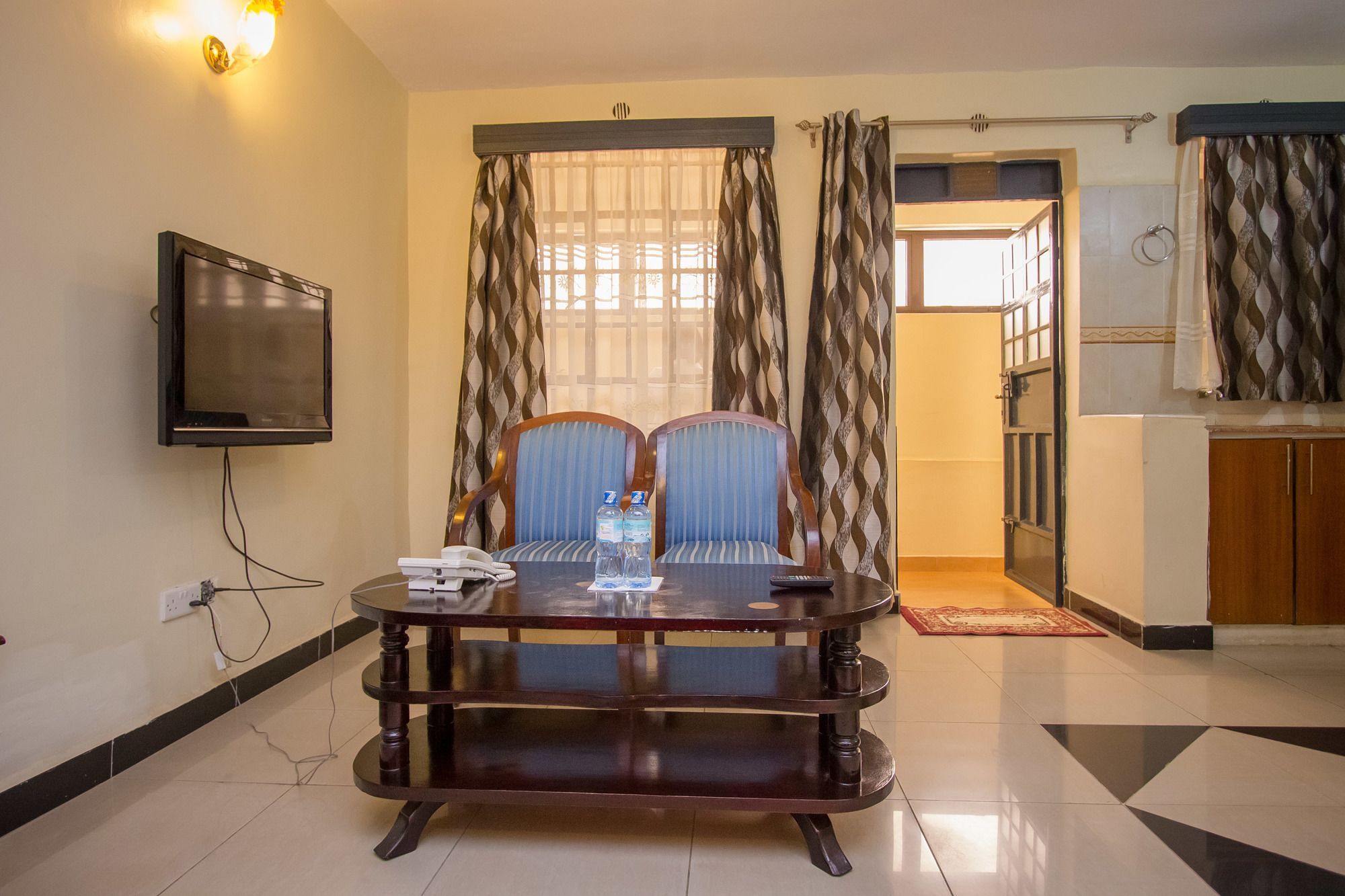 Emboita Hotel Nakuru Exteriér fotografie